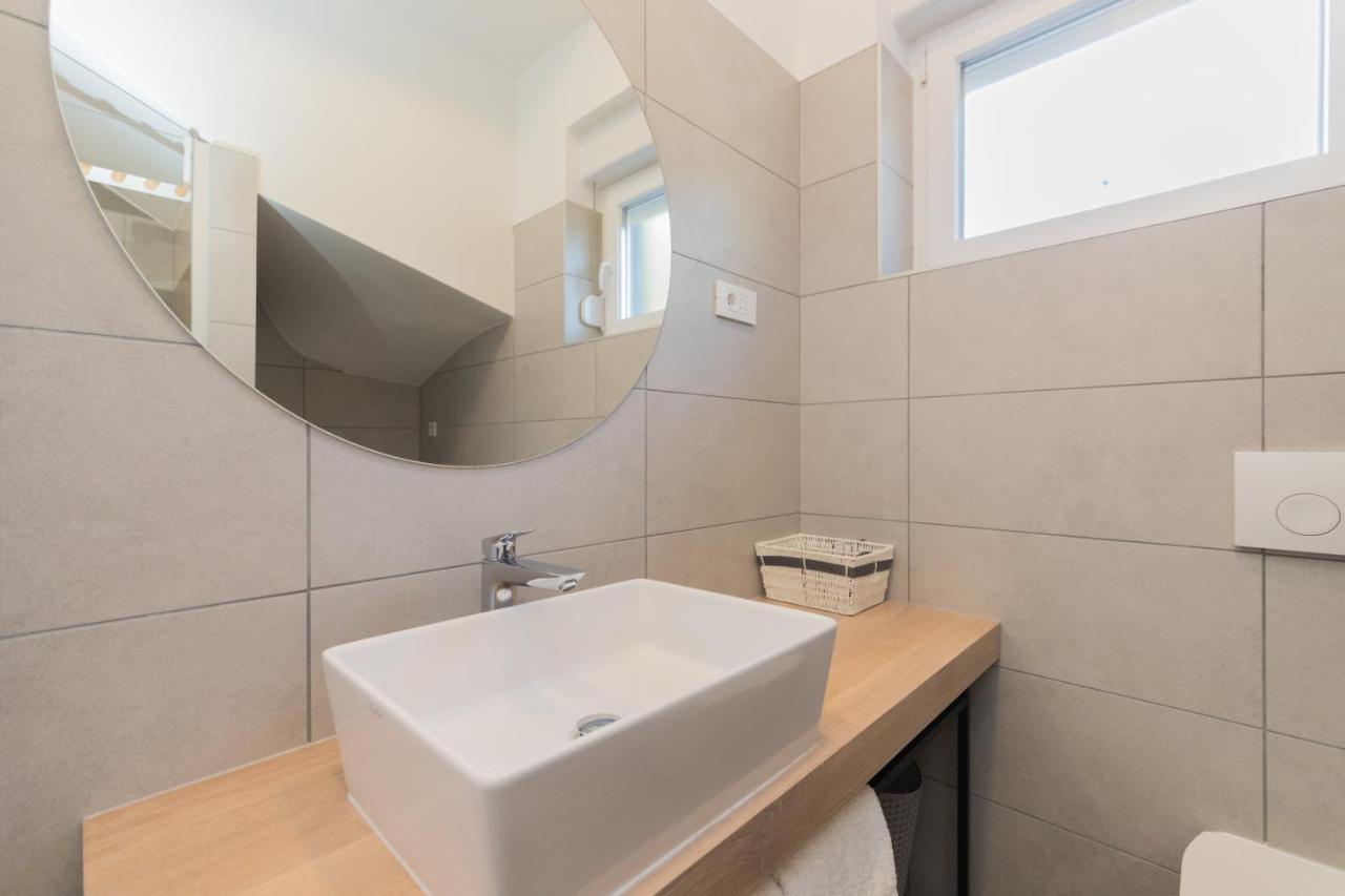Villa Belveder Đảo Pag Ngoại thất bức ảnh